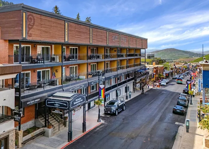 Treasure Mountain Inn