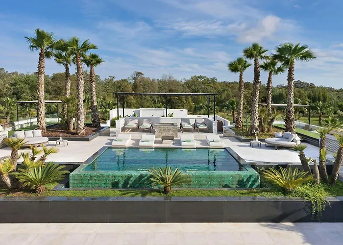 Ritz-Carlton , Dar Es Salam