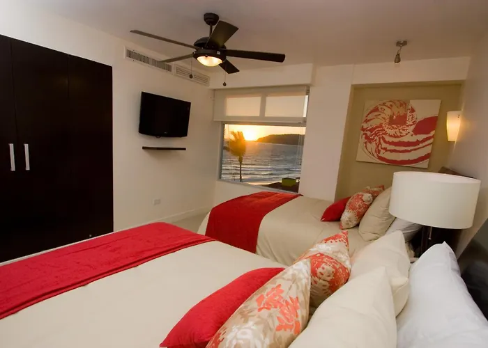 Las Flores Beach Resort