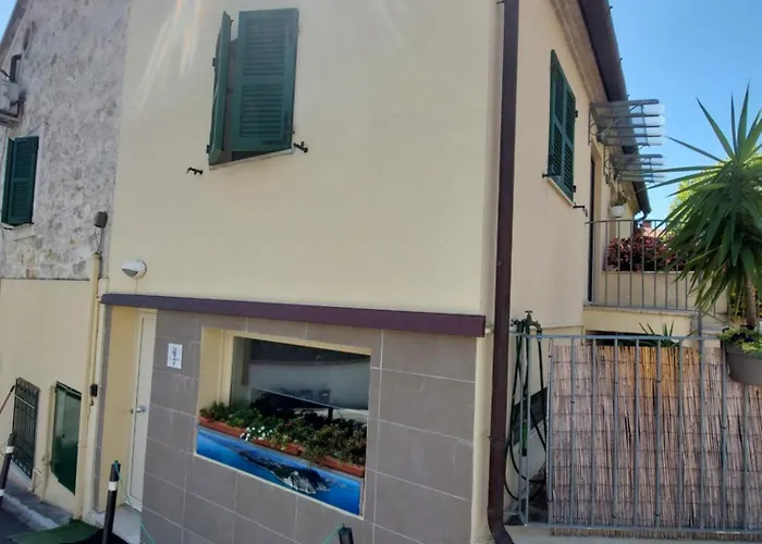 La Lupinella