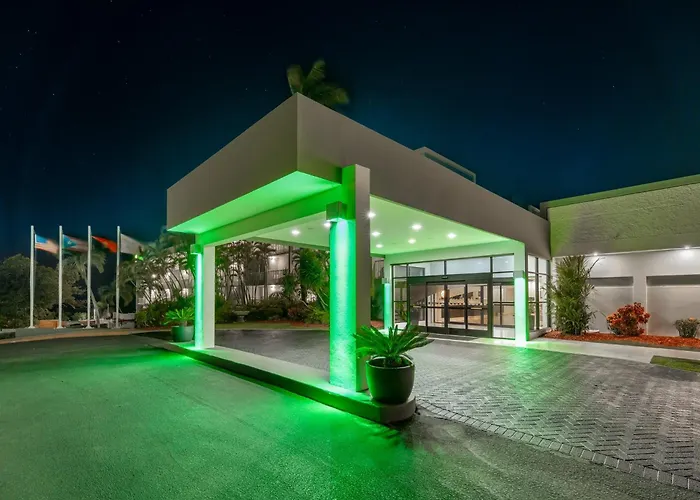3 star hotels Holiday Inn Ponce & El Tropical Casino By Ihg