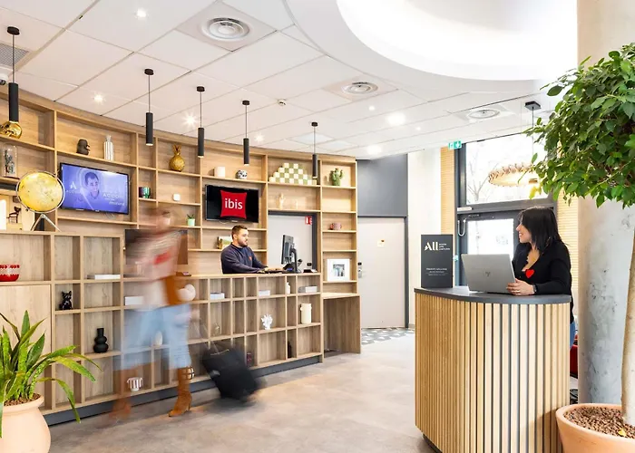 Hôtel avec vue: ibis Marseille Centre Euromed