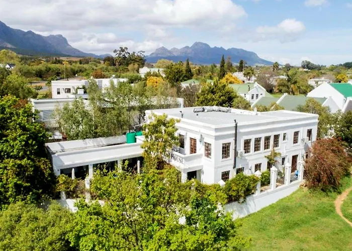 Pet Friendly hotel: Boord Guest House