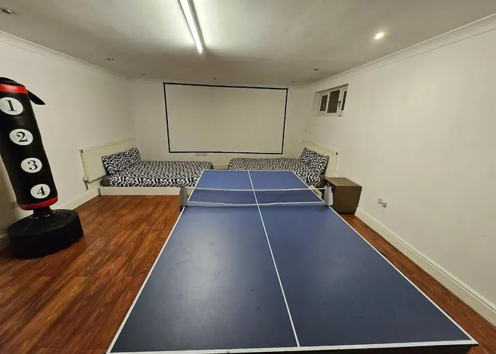 Standard Single Room - Shared