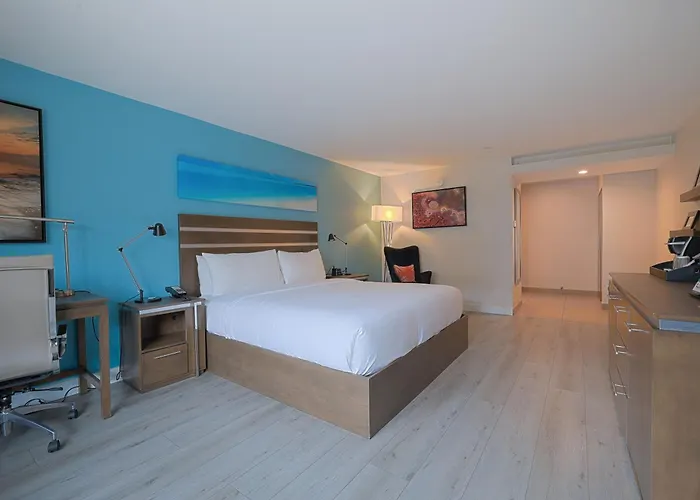 The Cove Hotel
