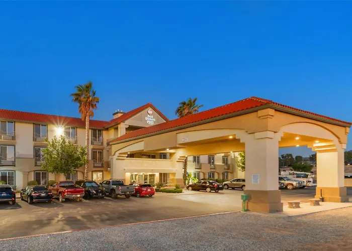 Hotels with a view Best Western Plus John Jay Inn & Suites
