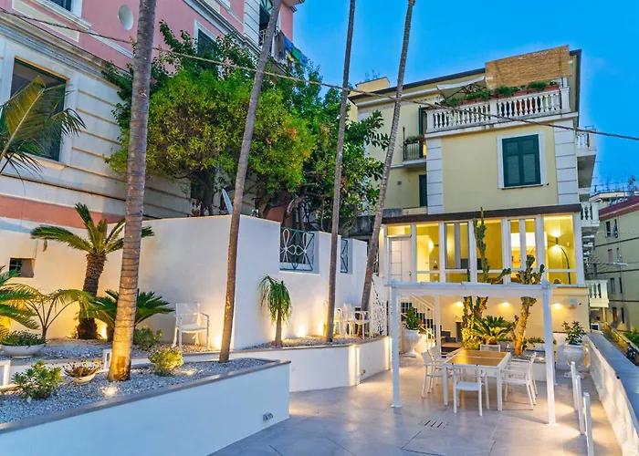 Casa&Piscina Nel Centro Di Amalfi Coast