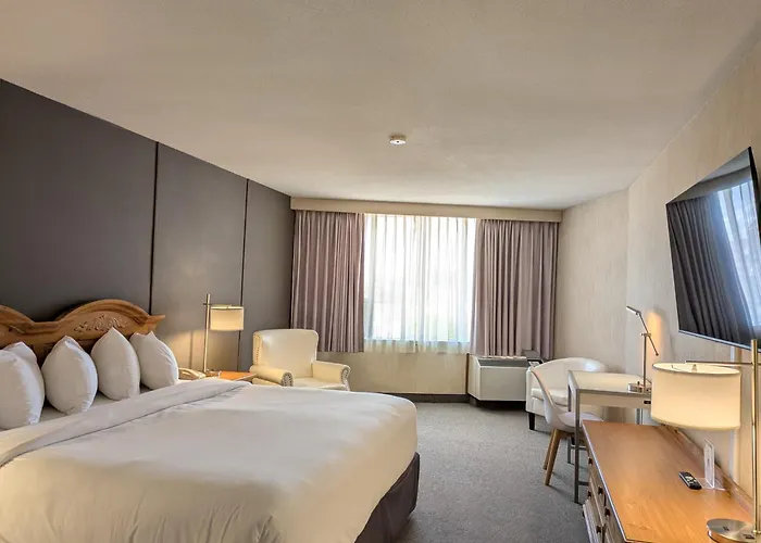 Hôtel: Confederation Place Hotel