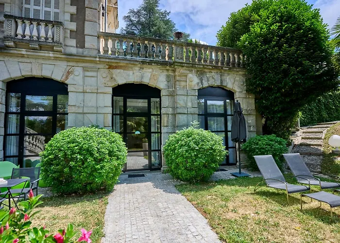 Animaux admis Château Clément - Les Collectionneurs