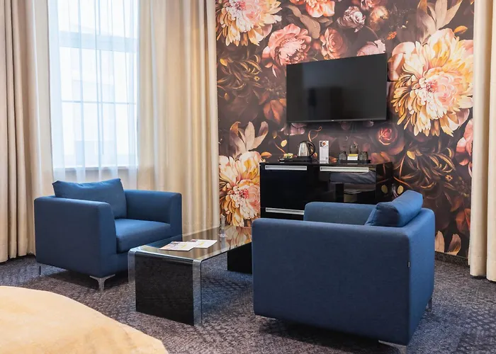 Hilight Suites