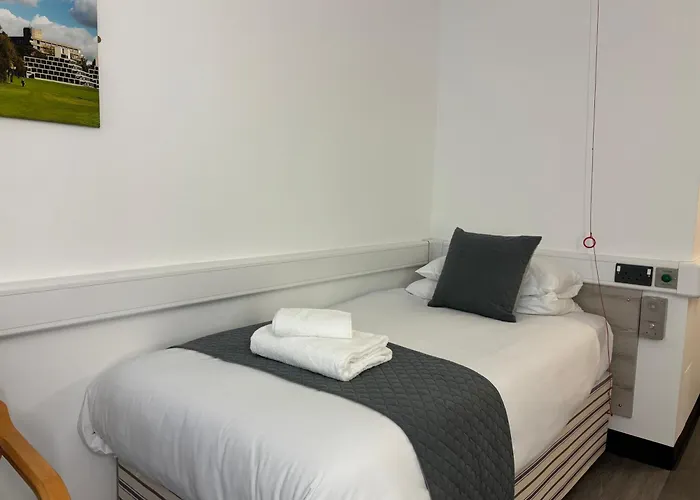 Broadview Hotel