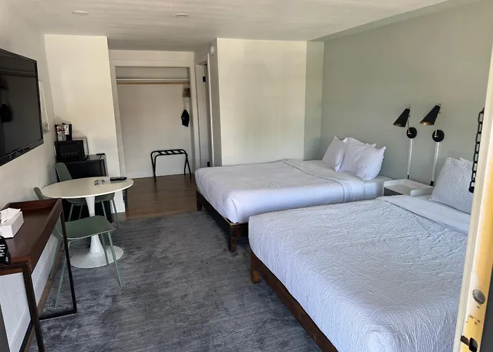 Cashmere Inn