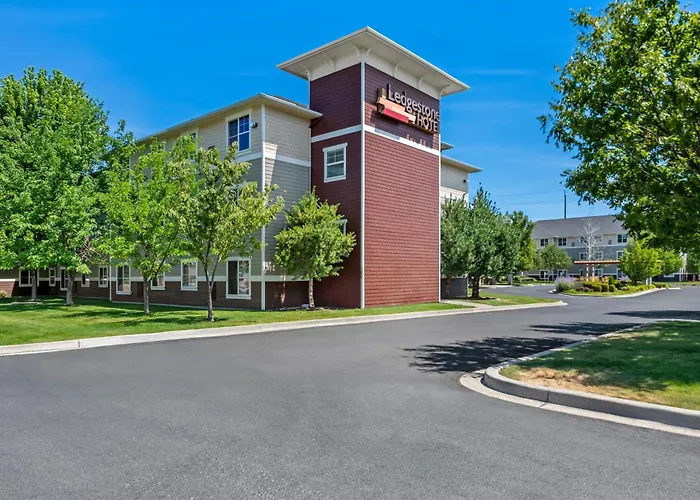 3 star hotels Ledgestone Suites Yakima