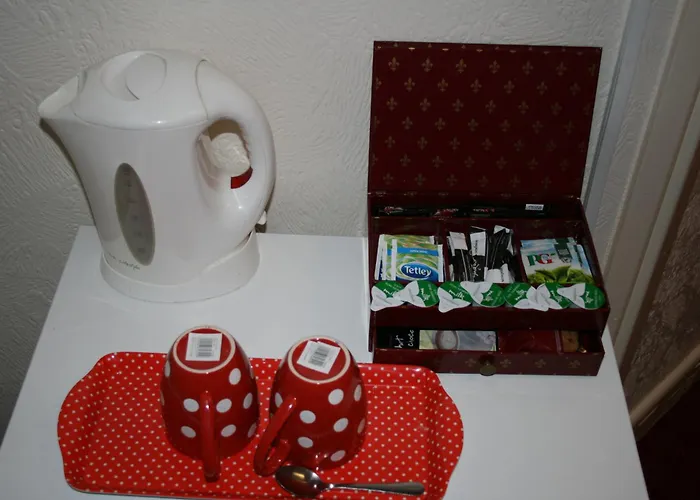 B&B only: Prestige Plaza Hotel