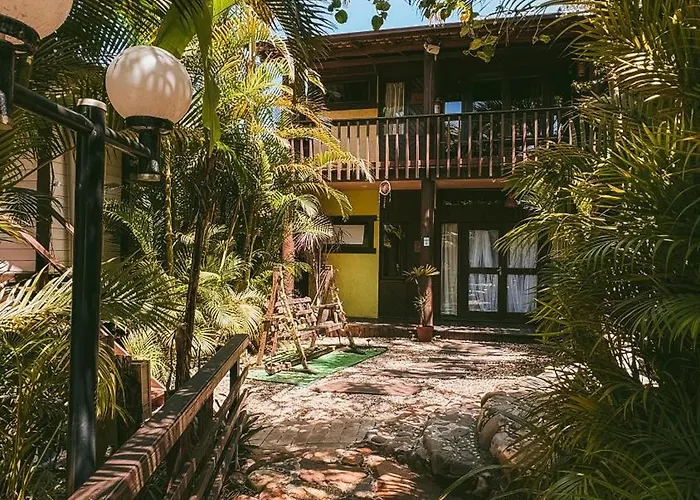 Pousada Aloha Beach House