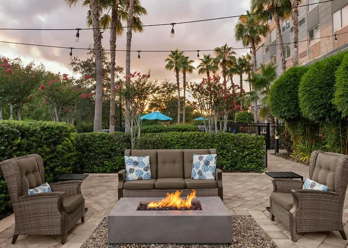 Courtyard By Marriott Orlando South/Grande Lakes Area