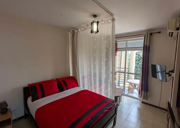 Hotel Royal Nest Entebbe