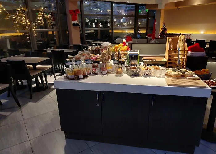 Brit Hotel Confort Rouen Centre