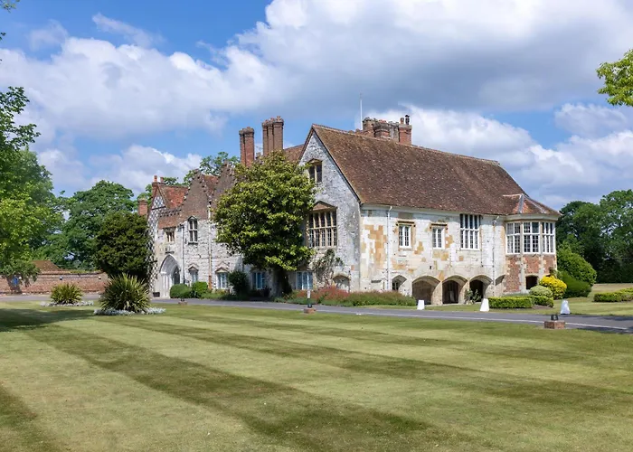 Hotel near Bisham Abbey National Sports Centre
