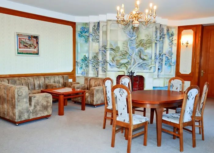 Pets Allowed Hotel Auska