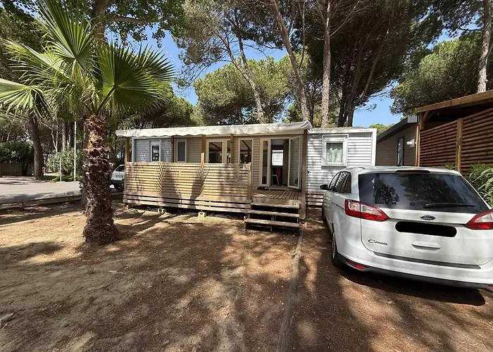 Mobil-Home Familiale Premium 3 Chambres Au Camping Le Castellas A