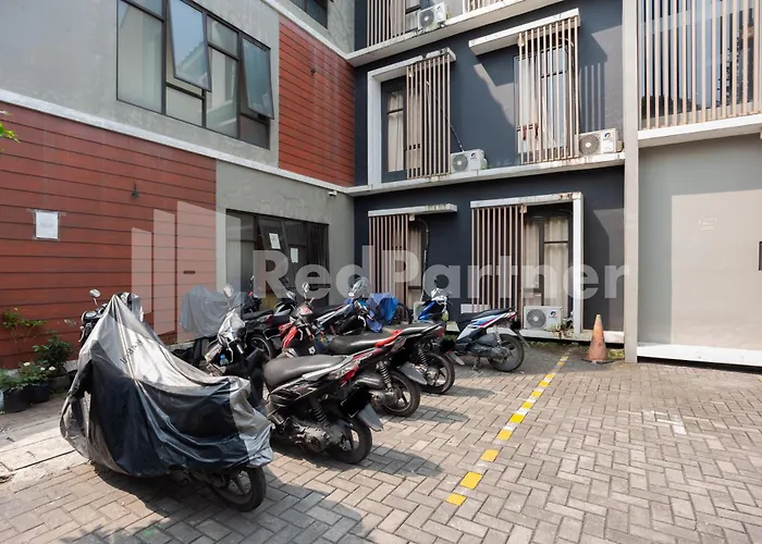 Urbanview Syariah Caseira Citra Raya