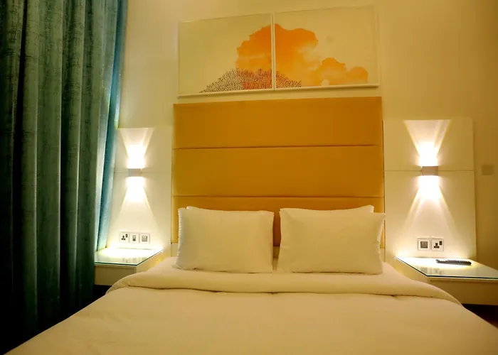 Dream Palace Hotel