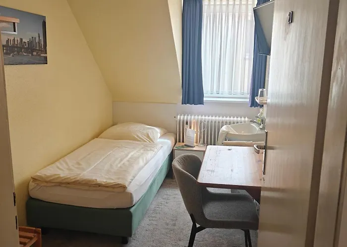 Hotel Flora