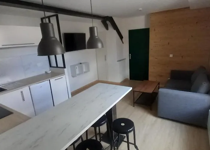 Hotel Les Montagnards