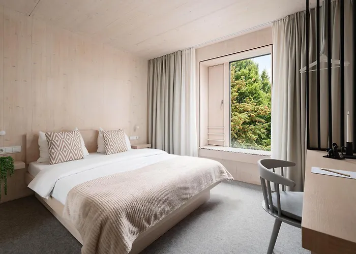 Hotel Bergamo Modern & Zentral In Ludwigsburg 24H Check In 3 Min Zum Schloss Nachhaltiges Hotel In Holzbauweise