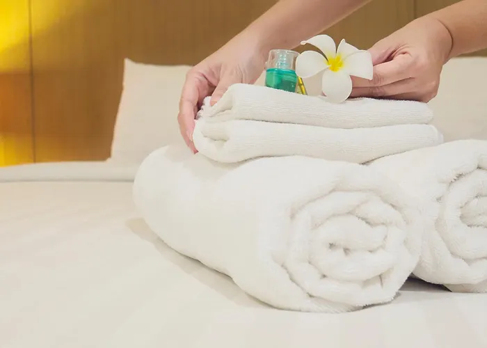 Sukoon, Best Luxurious Rooms In City Center