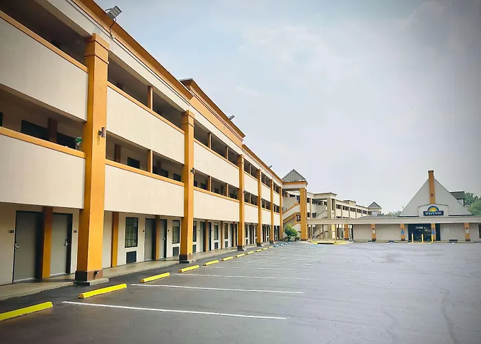 Days Inn By Wyndham Westend Alexandria,Va Washington Dc Area