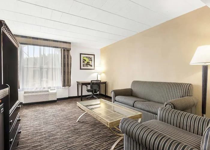 Best Western Hazlet Inn