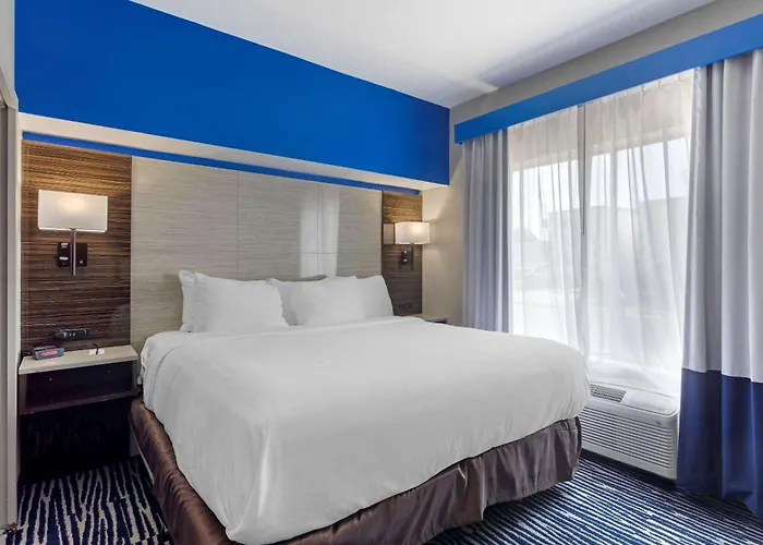 Comfort Inn & Suites East