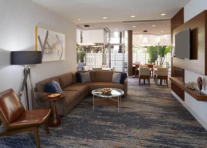 Courtyard By Marriott Lax / Century Boulevard