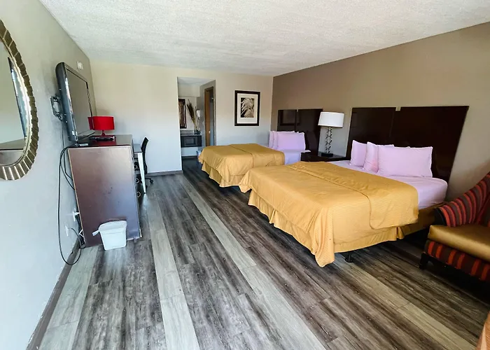 Royal Inn & Suites