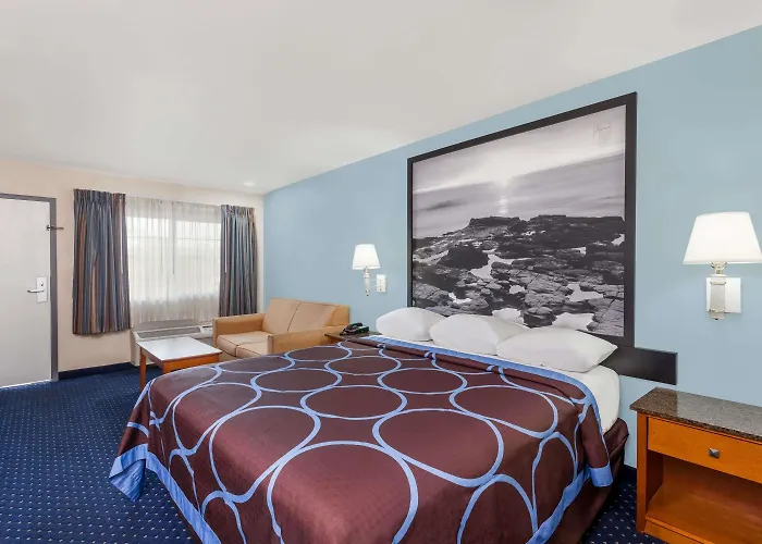 Super 8 By Wyndham El Cajon San Diego