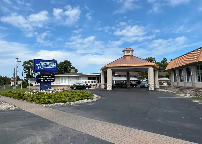 Family Hotel: Travelodge By Wyndham Mackinaw City