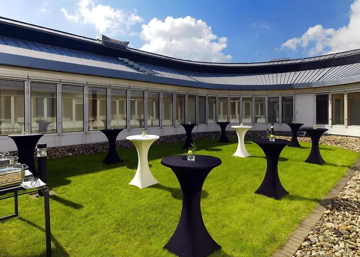Strandhotel: Sheraton Duesseldorf Airport Hotel