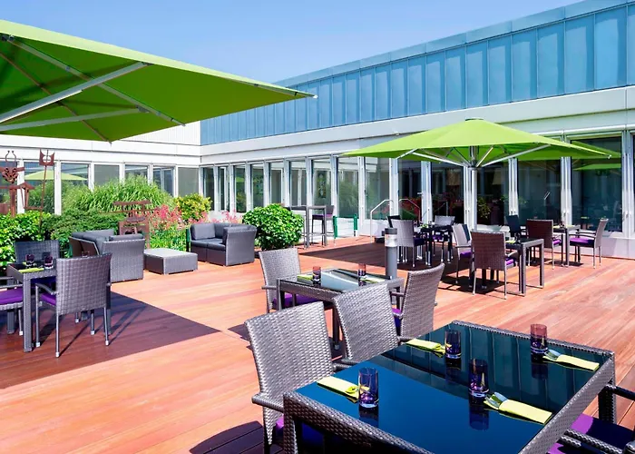 Hotel Am Strand Sheraton Duesseldorf Airport