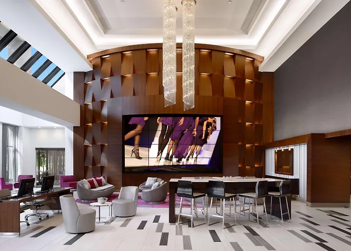 Romantic hotel: Hilton Woodland Hills/ Los Angeles