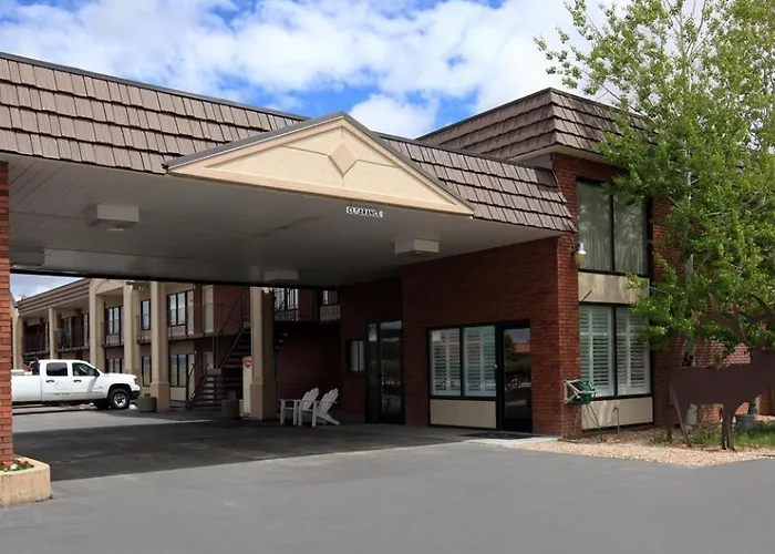 Americas Best Value Inn Roosevelt/Ballard
