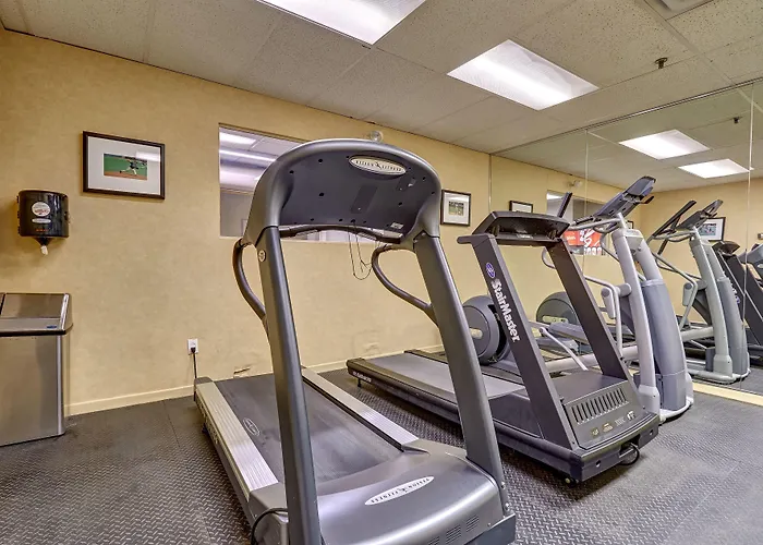 Town Inn Suites Hotel