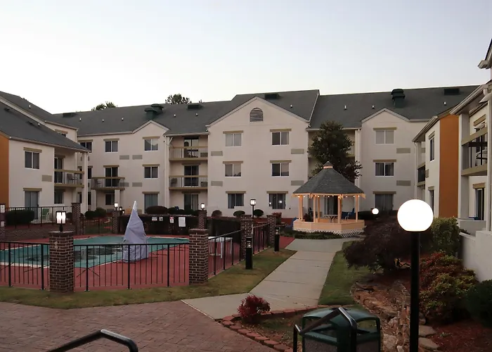 Golf hotels Baymont By Wyndham Norcross Atlanta