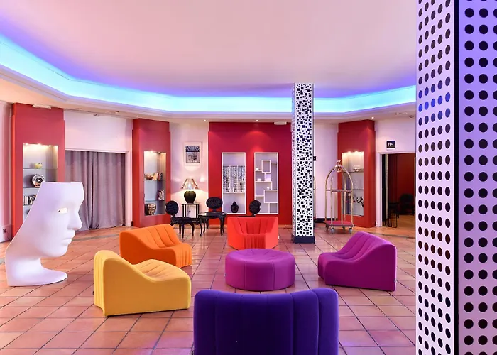 Hôtel Arles Plaza