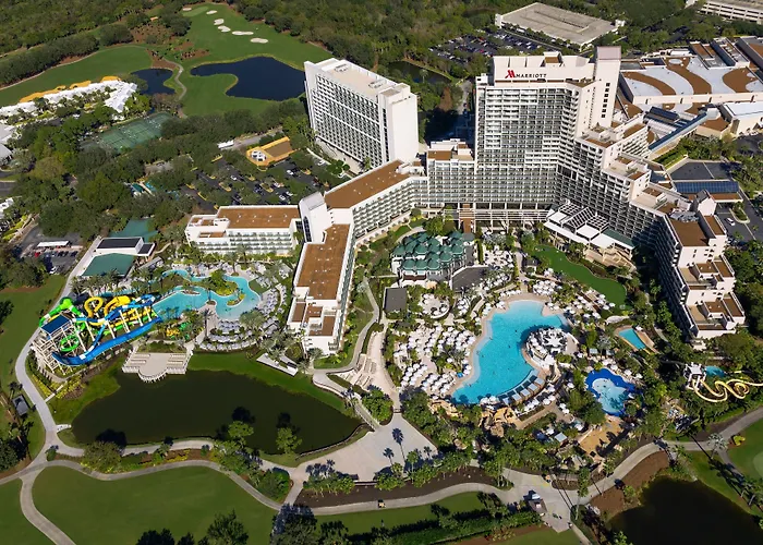 Hotels with pool Orlando World Center Marriott