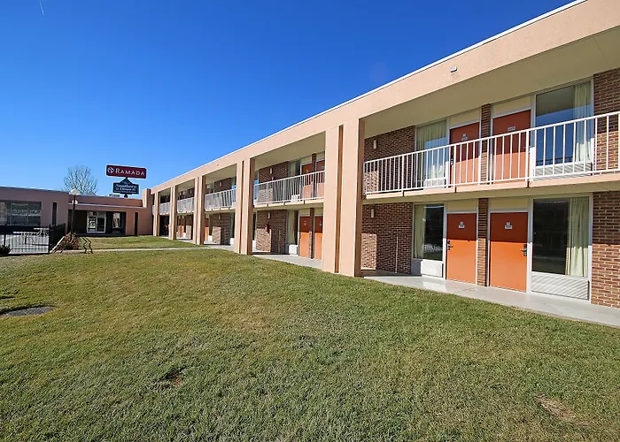 Ramada By Wyndham Wytheville