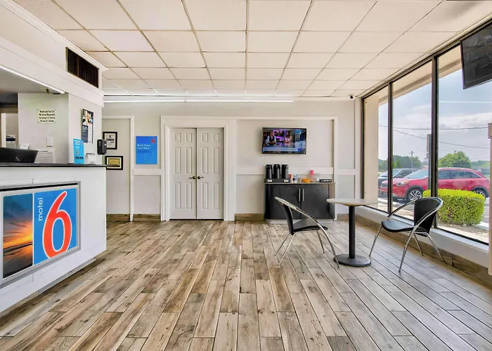 Motel 6-Conyers, Ga
