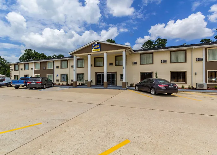 Motel: Scottish Inn And Suites Tomball