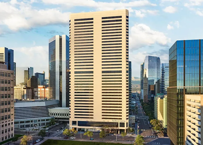 Ritz-Carlton,